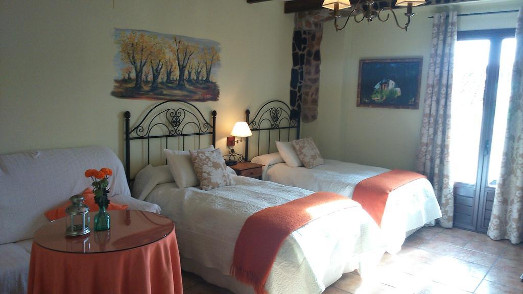 Hostal Rural Molino Del Bombo Aracena Værelse billede