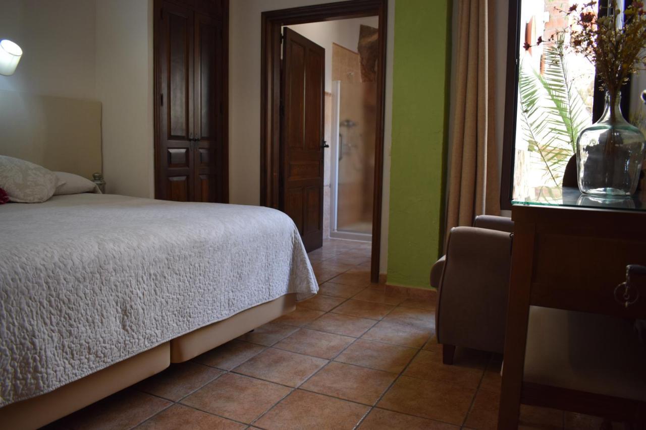 Hostal Rural Molino Del Bombo Aracena Eksteriør billede
