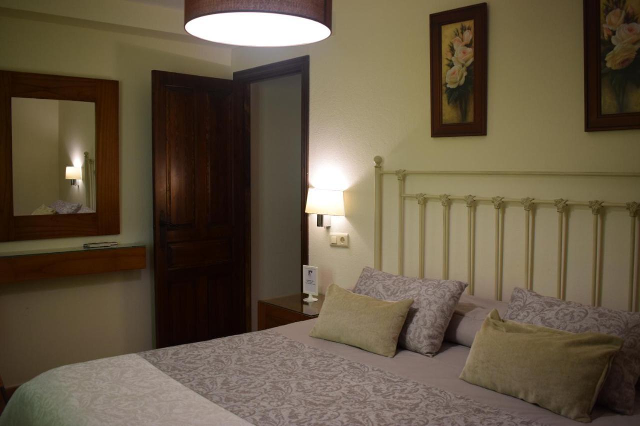 Hostal Rural Molino Del Bombo Aracena Eksteriør billede