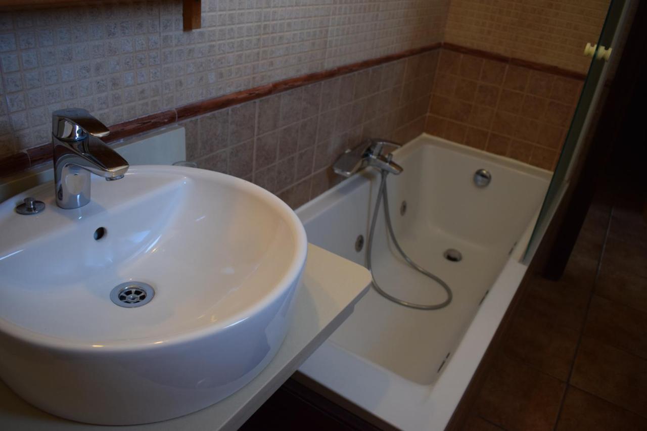 Hostal Rural Molino Del Bombo Aracena Eksteriør billede