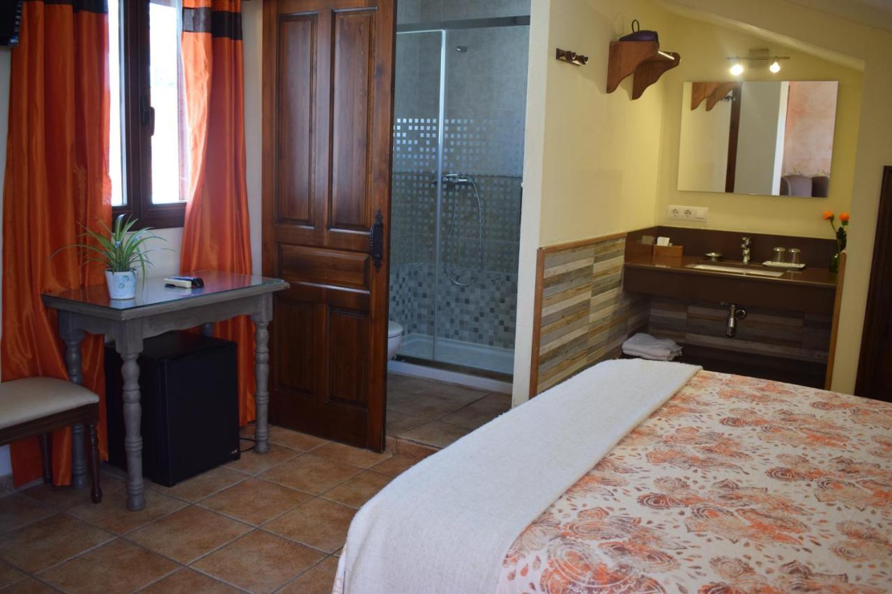 Hostal Rural Molino Del Bombo Aracena Eksteriør billede